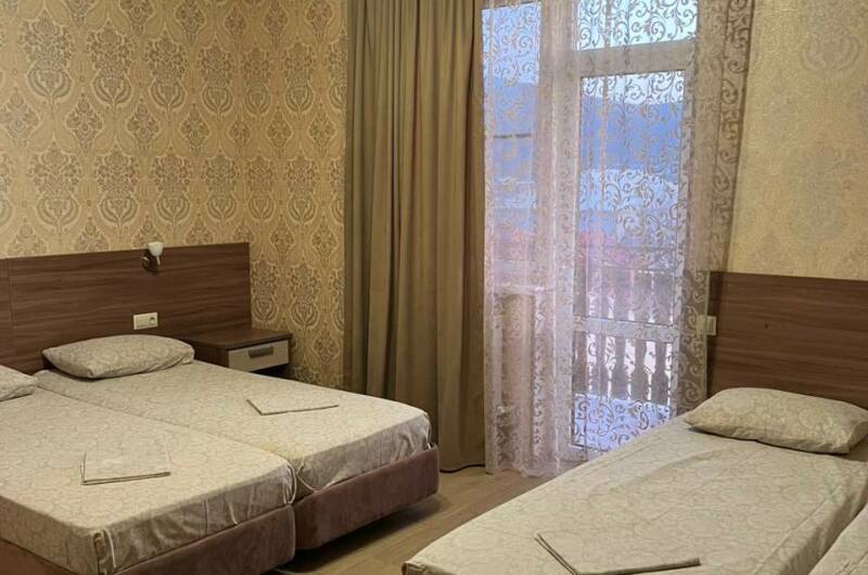 Четырёх местный стандарт с балконом