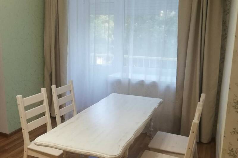 2-х комнатная квартира на Ленина