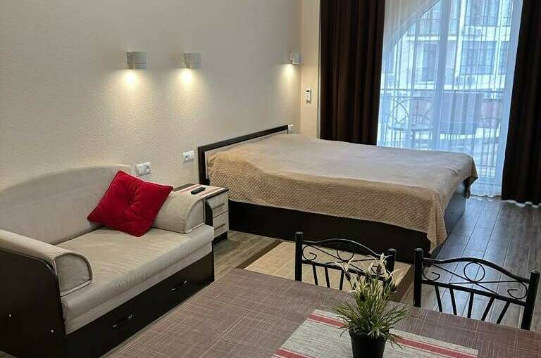 Студия на Крымской