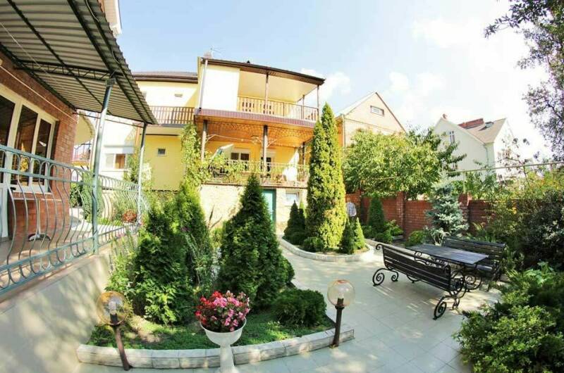 Дом на Изумрудной