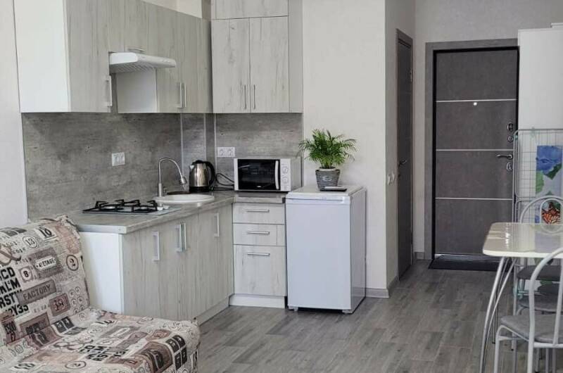 Студия с террасой на Толстом мысе