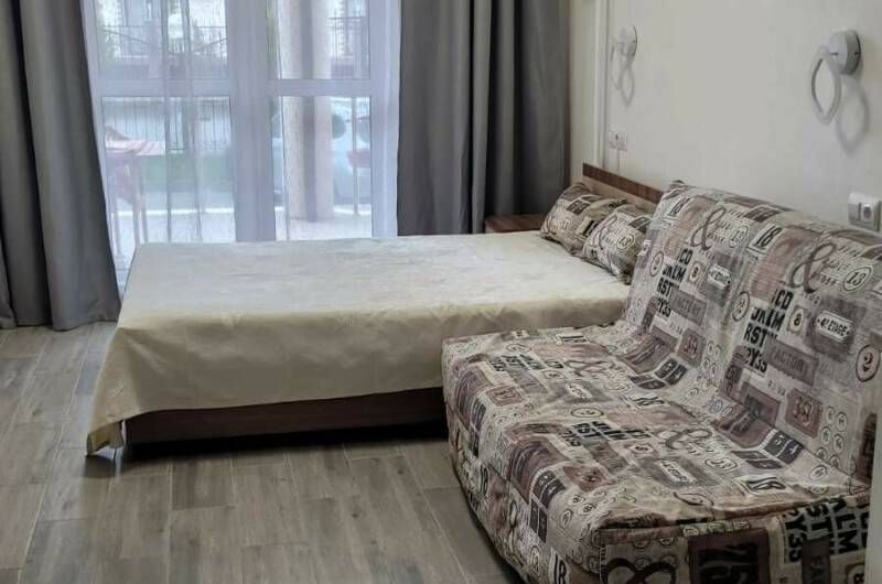 Студия с террасой на Толстом мысе