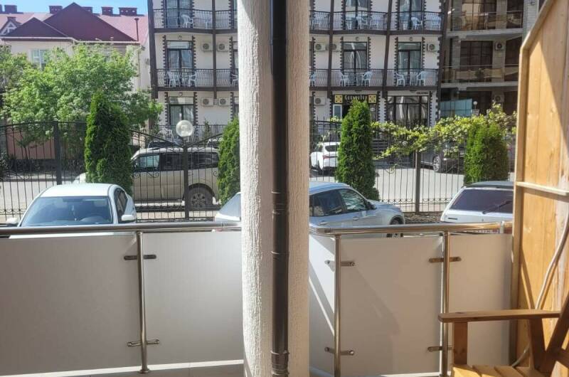 Студия с террасой на Толстом мысе