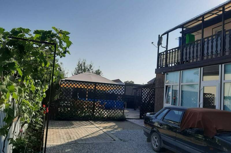 Гостевой дом «Raisy Nikolskoy»