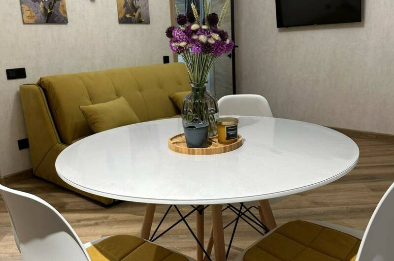 Квартира на набережной