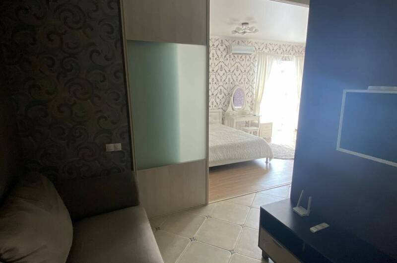 Просторная евродвушка с видом на море