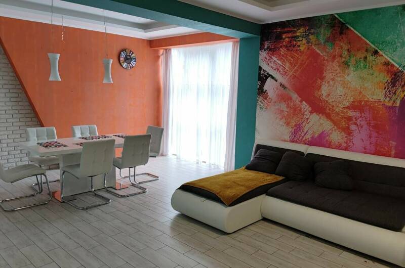 Трехкомнатная в ЖК «Акватория»