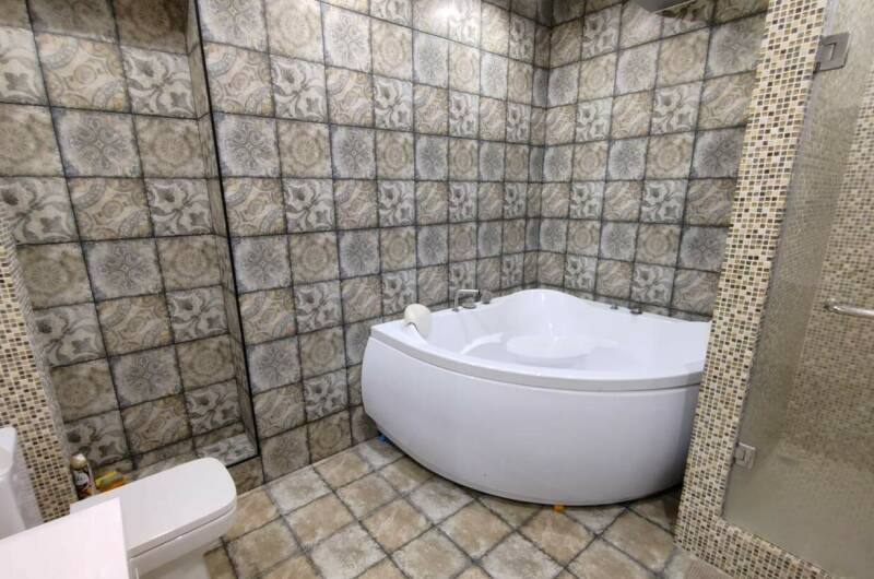 Трехкомнатная в ЖК «Акватория»