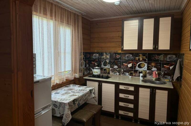 Деревянный дом на Южном