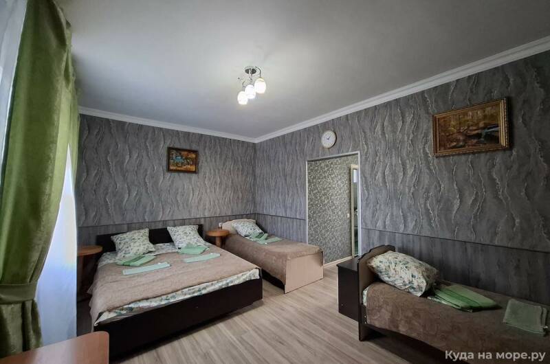 Квартира-студия «На Коллективной»