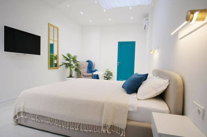 Дизайнерская мансарда в 150 метрах от моря