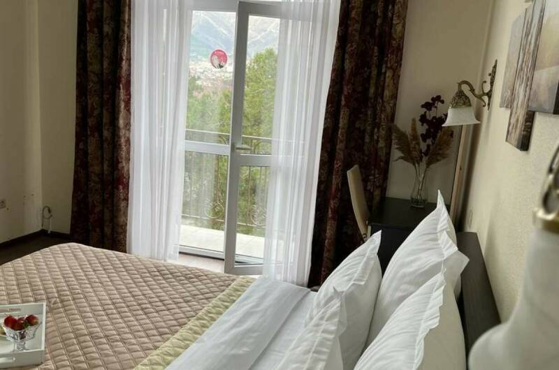 Красивая квартира с видом на море