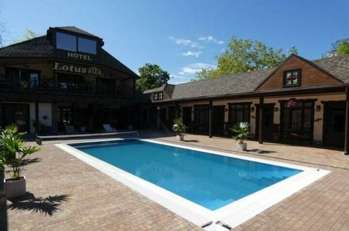 Отель «Lotus»