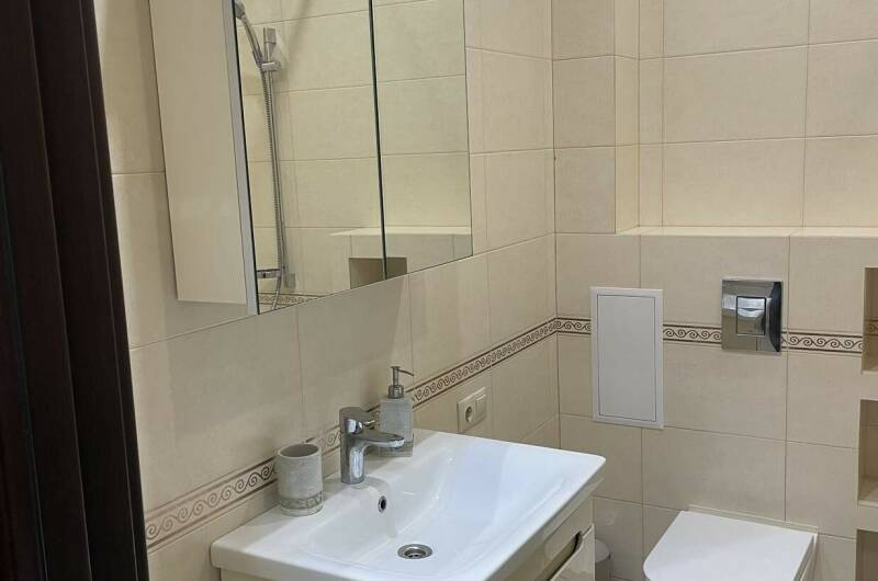 Студия на Новороссийской