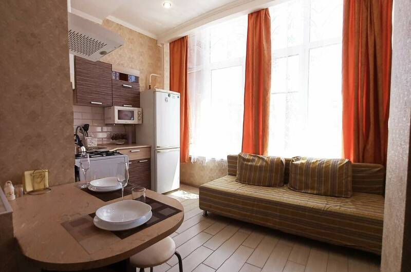 Студия на Крымской