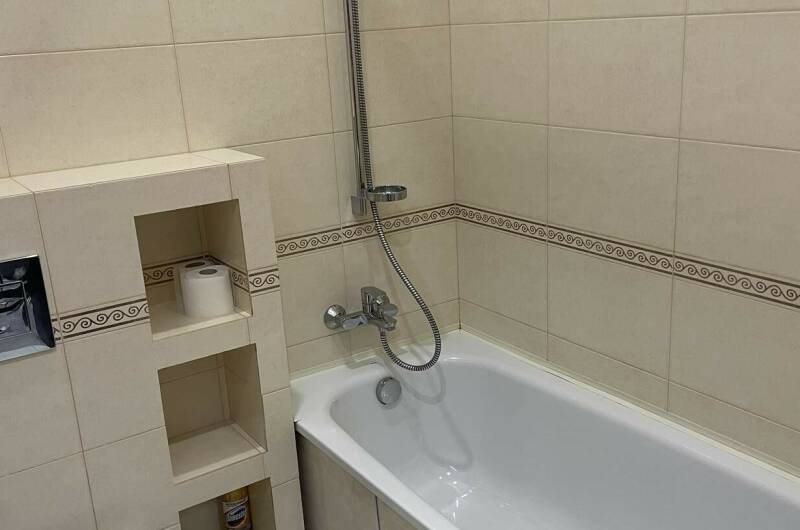 Студия на Новороссийской