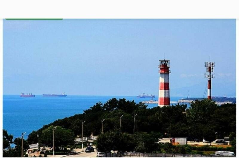 Двухкомнатная квартира с видом на море