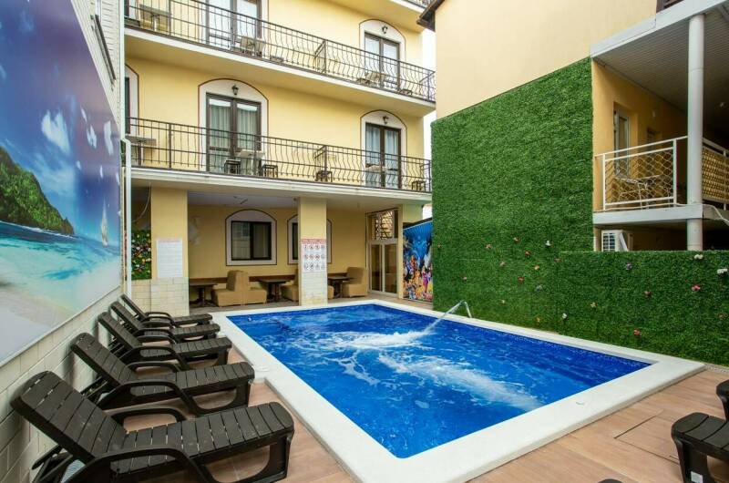 Отель «Golden Kids»