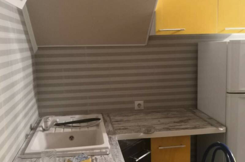 Номер в частном секторе на Школьной