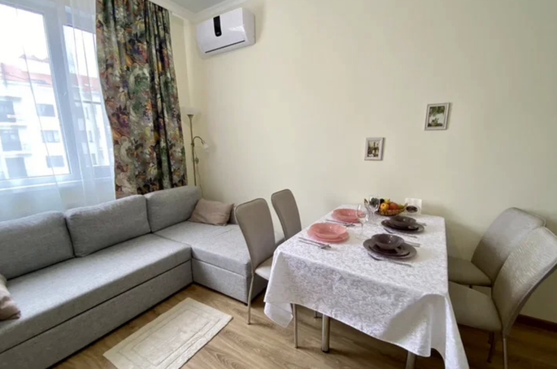 Апартаменты на набережной