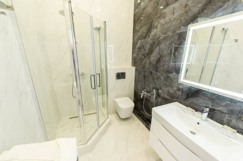 Стильные и просторные апартаменты в Черноморском-2