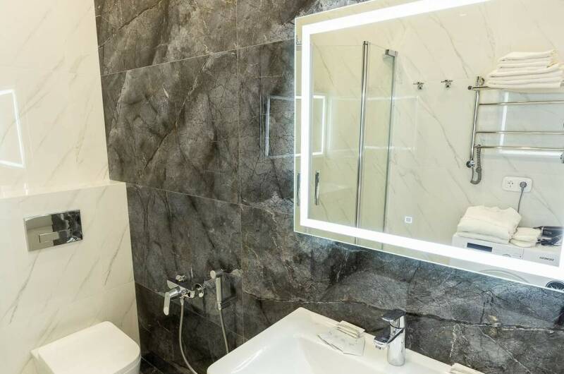 Стильные и просторные апартаменты в Черноморском-2