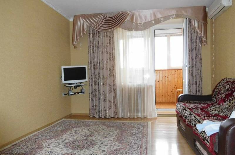 Однокомнатная квартира на Толстом мысу