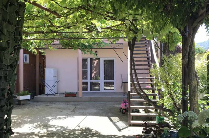 Гостевой дом на Ореховой 26