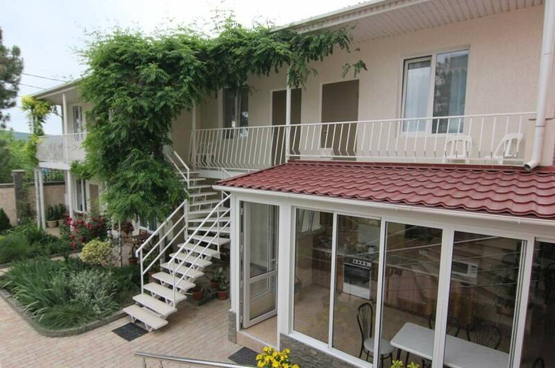 Частный гостевой дом «Лето на море»