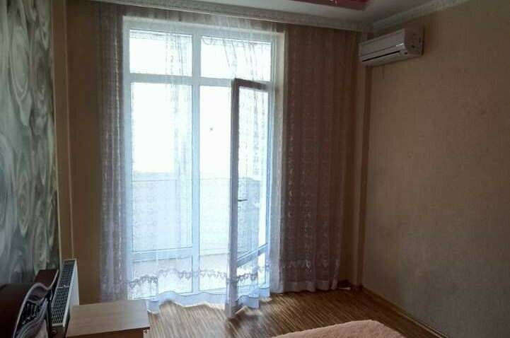 Евротрешка в 15 минутах от набережной