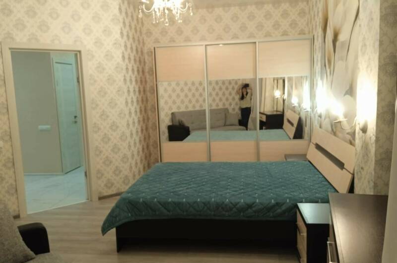 Апартаменты на Крымской «Евротрёшка»