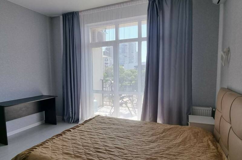 Просторная квартира с видом на море