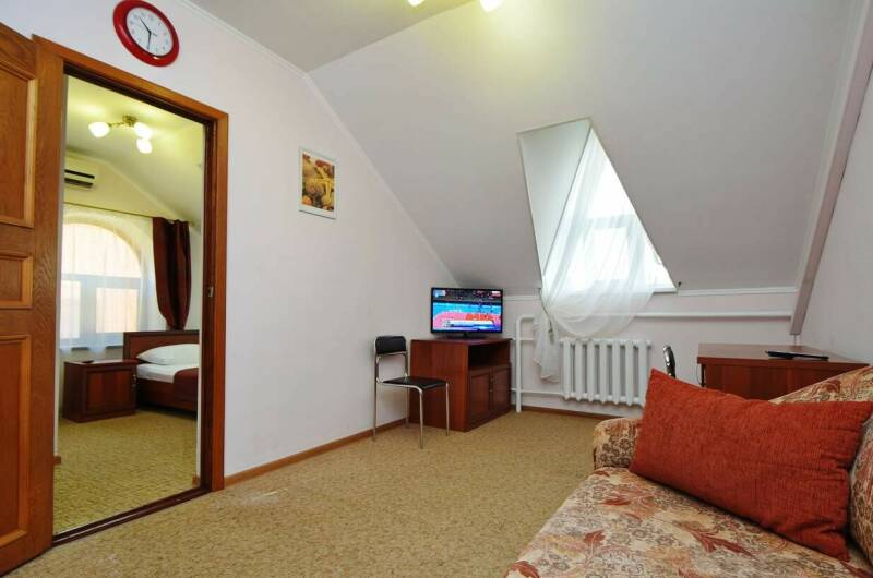 Отель «Savatay»