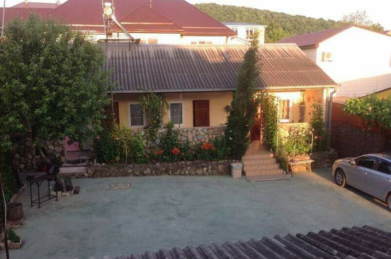 Гостиный дворик «Шанталь»