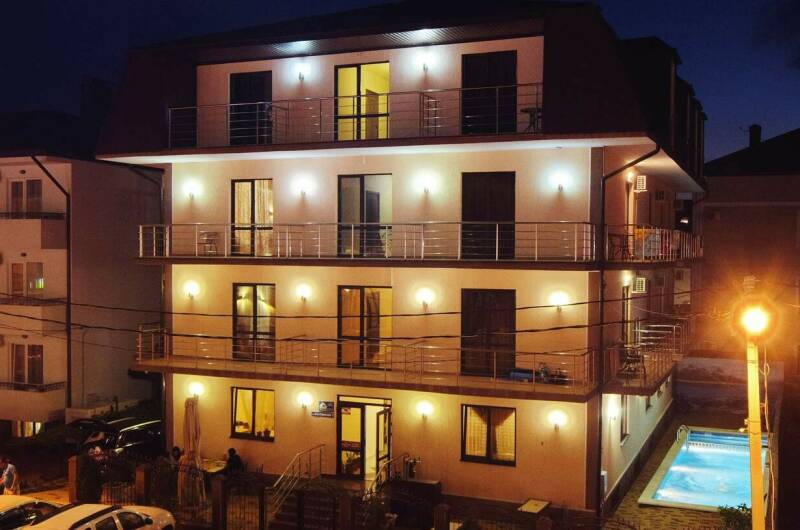 Гостевой дом «Achilles Palace»