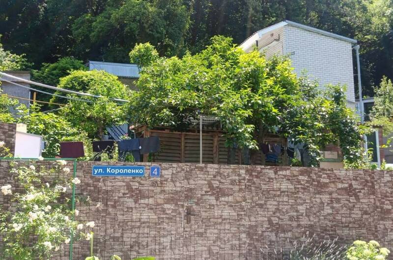 Частный сектор на Короленко