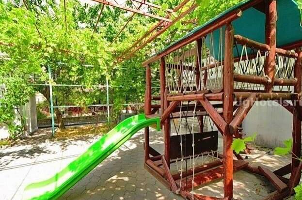 Гостевой дом «Белый Дом»