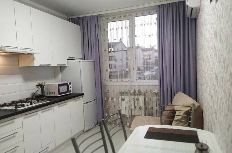 Просторная 1-комнатная квартира у моря