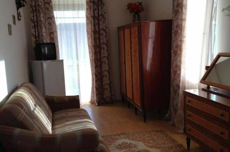 Частный дом «Полина»