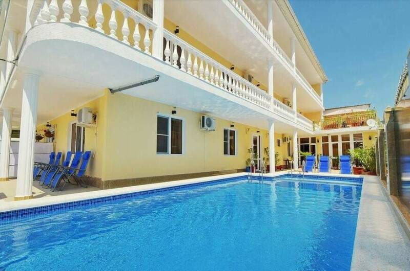 Гостиница «Родос»