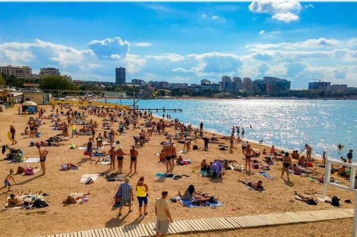 Однокомнатная квартира в центре (Дом книги)