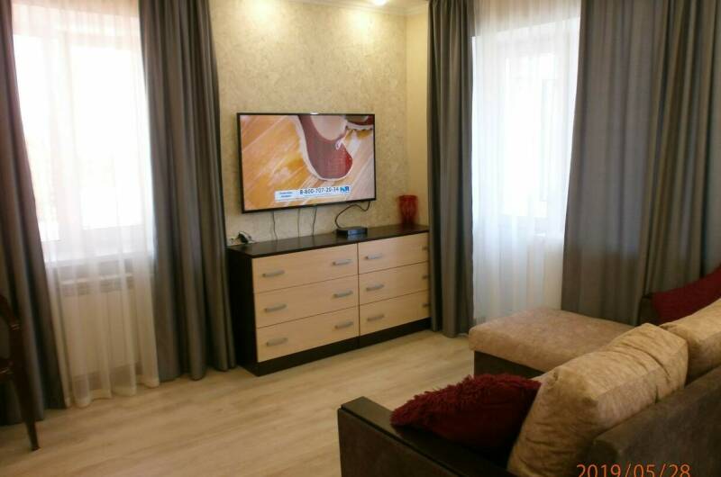 Однокомнатная квартира в центре (Дом книги)