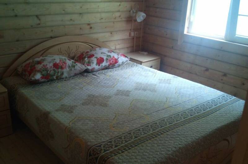 2-х этажный дом из бруса на 20-ти сотках земли