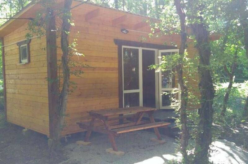 Экодом в лесу для двоих