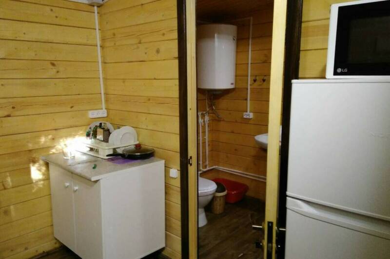 Экодом в лесу для двоих