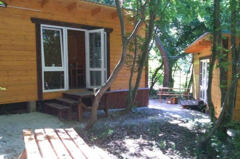 Экодом в лесу для двоих