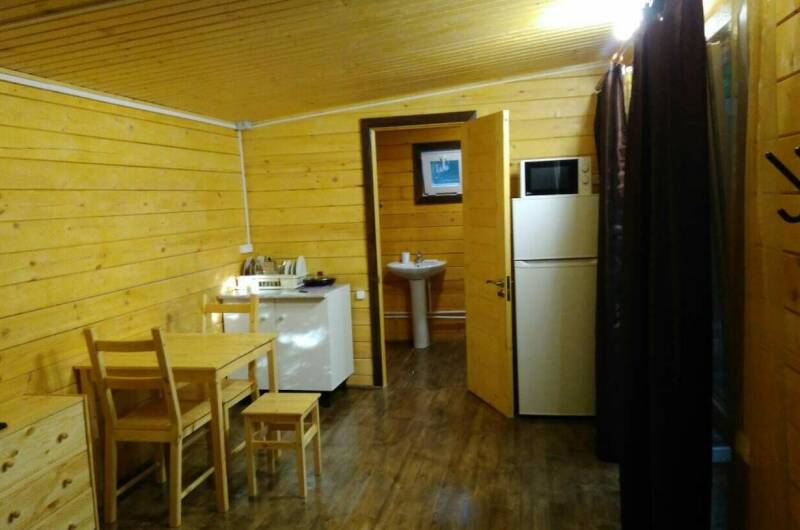 Экодом в лесу для двоих