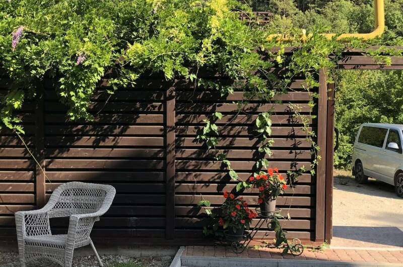 Гостевой дом «Золотой песок» (бывш. «The Home»)