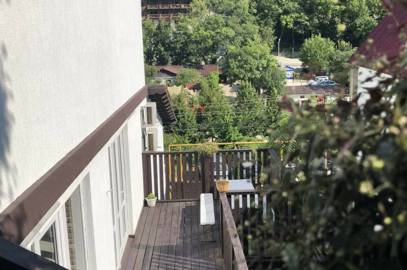 Гостевой дом «Золотой песок» (бывш. «The Home»)