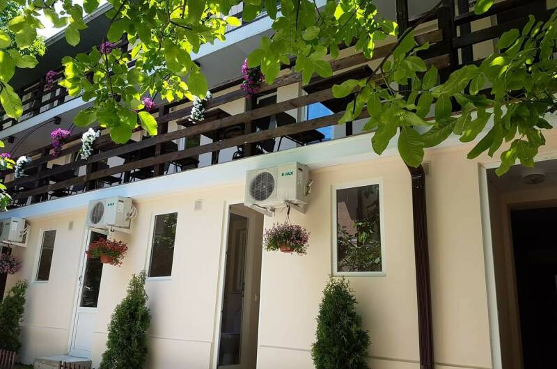 Гостевой дом «Семейный дворик»